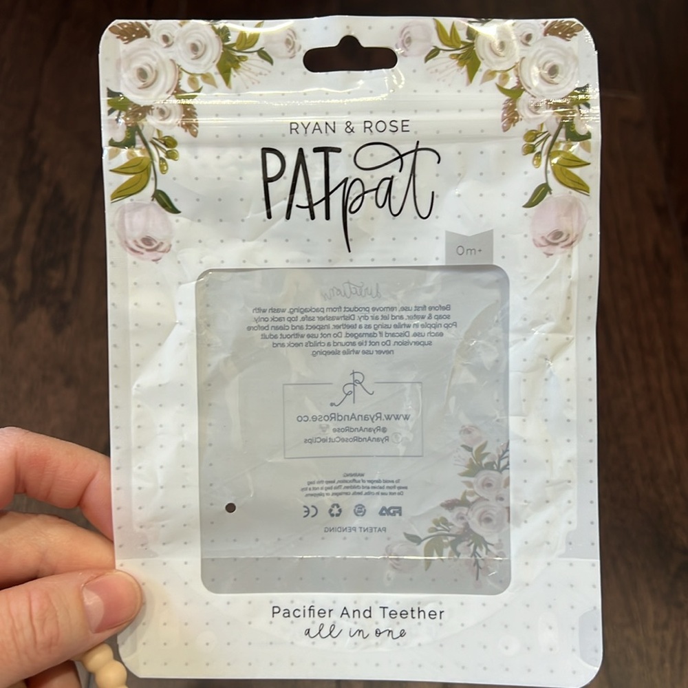 Ryan & Rose Patpat Pacifier and Teether Set - Picture 4 of 7